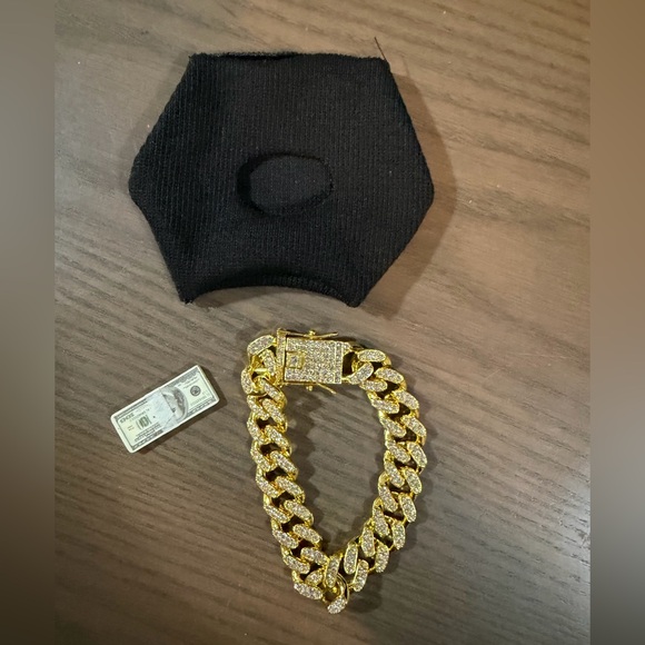 Other - Labubu Robber Gangster Outfit Gold Chain for BIE, Macaron